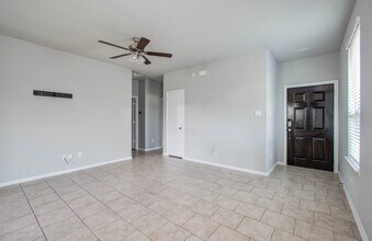 Building Photo - 7427 French Quarter Ct