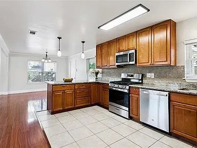 Foto del edificio - 215 Citrus Rd