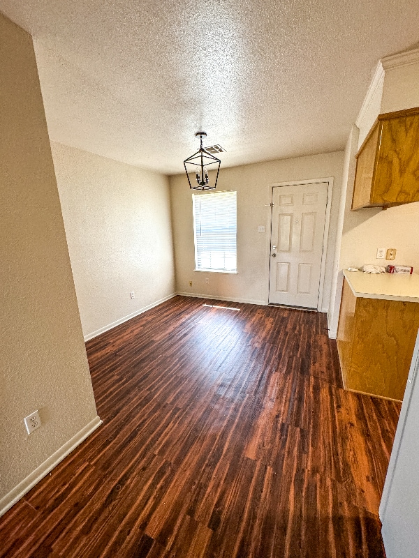 Foto del edificio - 207 Betty Jane Ln