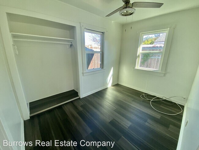 Foto del edificio - 1 br, 1 bath House - 277 W. Mission Avenue...