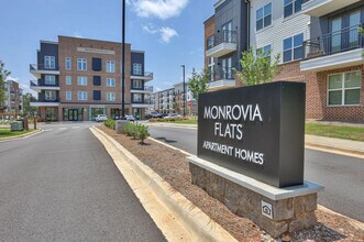 Building Photo - Monrovia Flats