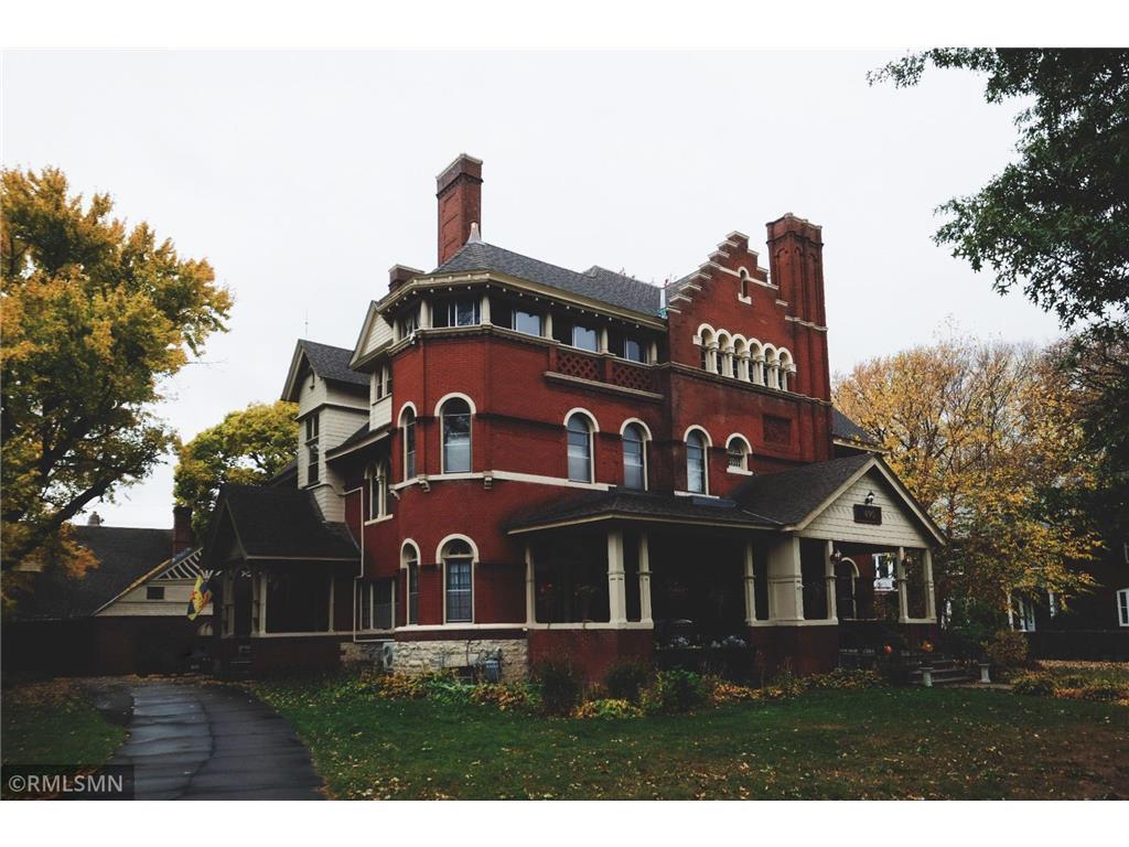 Primary Photo - 490 Summit Ave