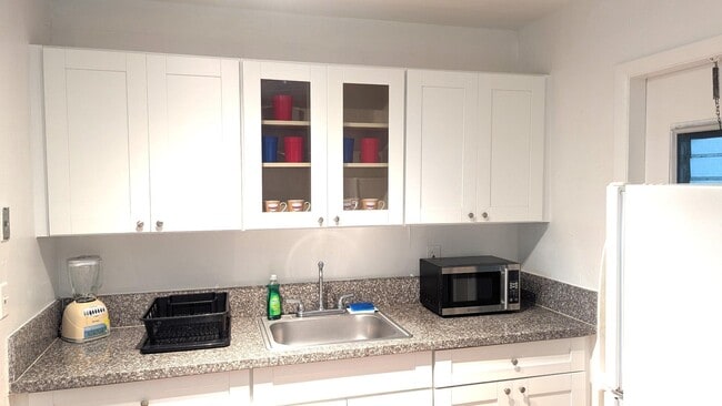 Foto del edificio - 20400 NW 7th Ave