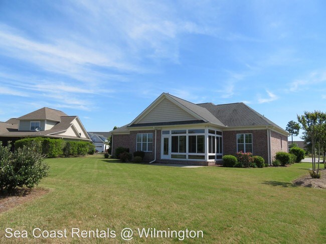 Foto del edificio - 8427 Compass Pointe East Wynd NE