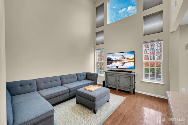 Foto del edificio - 304 Cambridge Dr