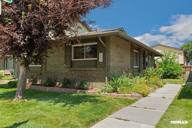 Building Photo - Charming 2BR House in Denver