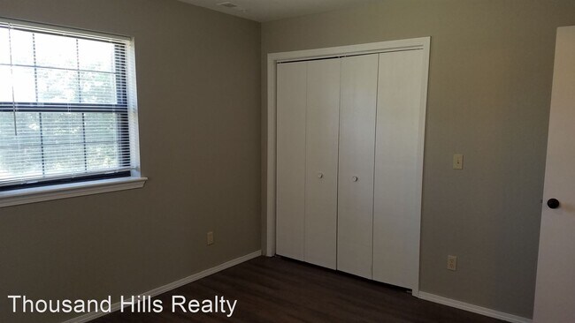 2 br, 1 bath House - 1105 Bird Road Apt #4 photo'