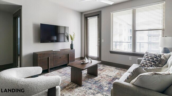 Foto del edificio - 14805 Grisby Rd