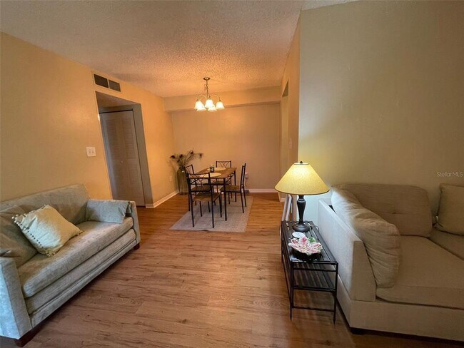 Foto del edificio - 2690 Coral Landings Blvd