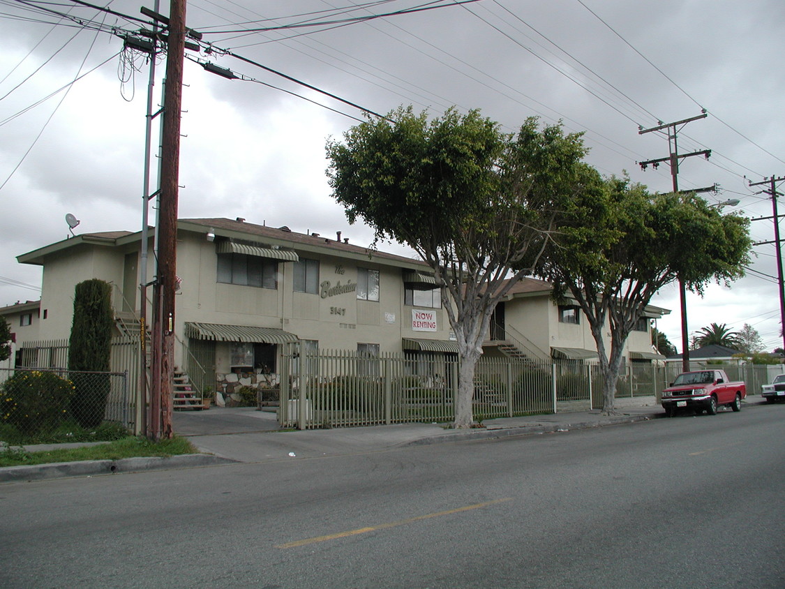 Primary Photo - Burtonian Apartments