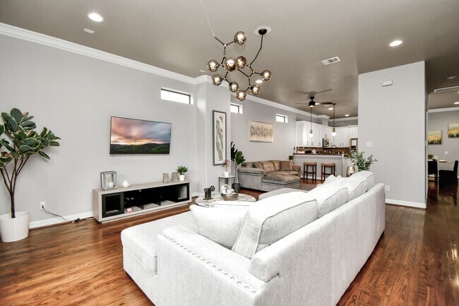 Building Photo - 2540 Prospect St