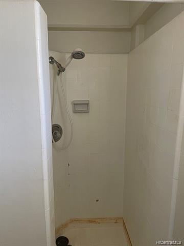 Building Photo - 426 Namahana St