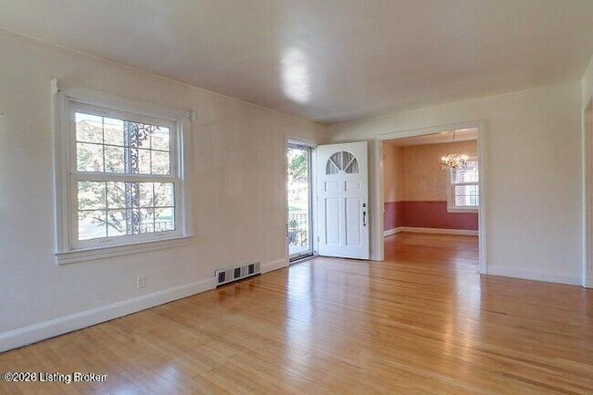 Foto del edificio - 2126 Lancashire Ave