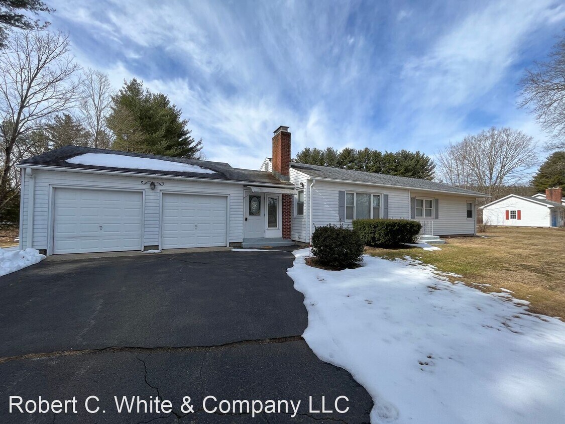 35 Burnham Rd, Avon, CT 06001 House Rental in Avon, CT