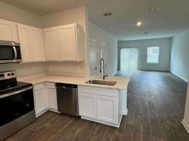 Building Photo - AVAILABLE FOR RENT - Brand NEW Townhome in...