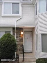 Building Photo - 1031 Schmidt Ln