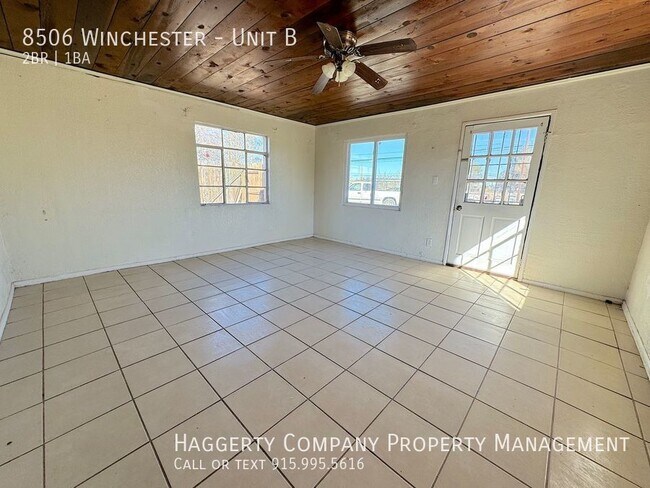 Building Photo - Lower Valley El Paso 2 bed with Refrig A/C
