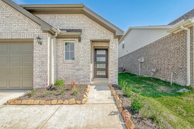 Foto del edificio - 22814 Ephesus Ave