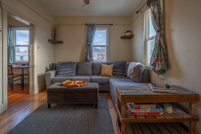 Foto del edificio - 231 C St