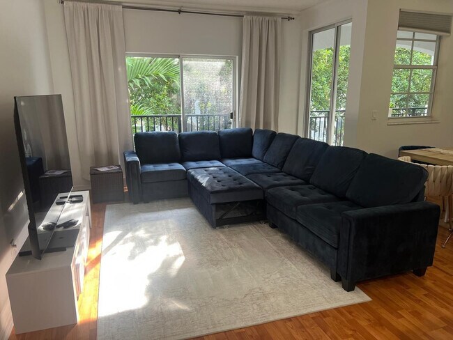 Foto del edificio - 3205 NE 184th St