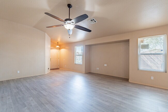 Foto del edificio - 5409 S 15th Way