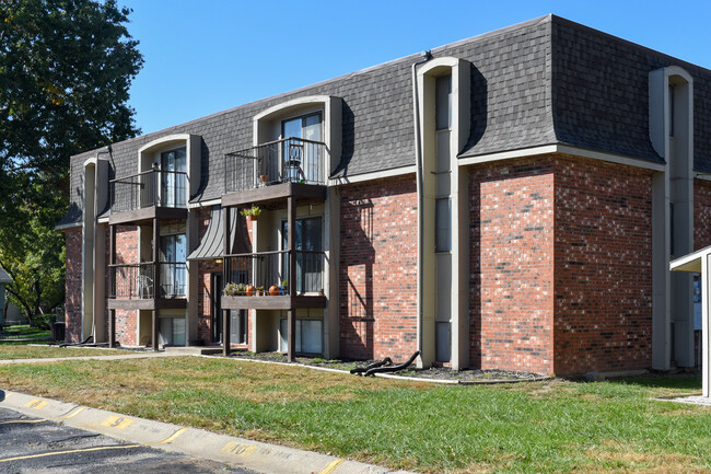 Foto del edificio - 435 N Bluegrass Dr