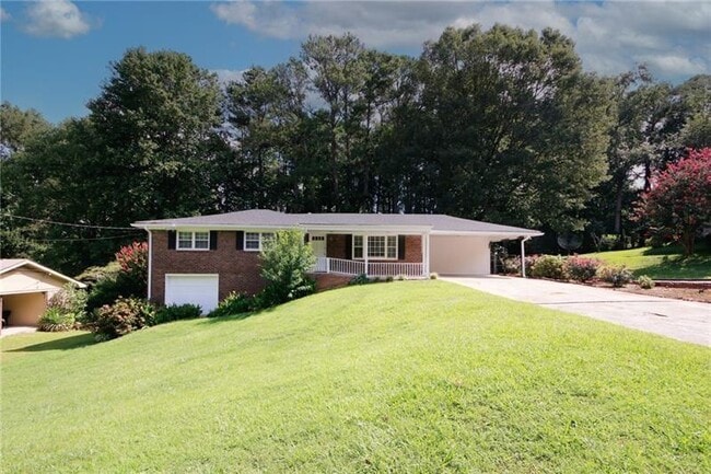 Building Photo - 840 Howard Ct SW