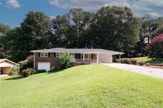 Foto del edificio - 840 Howard Ct SW