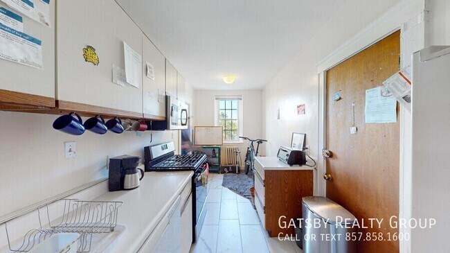 Foto del edificio - 17 Governors Ave