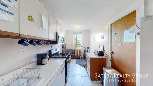 Photo - 17 Governors Ave.-2R Apartment