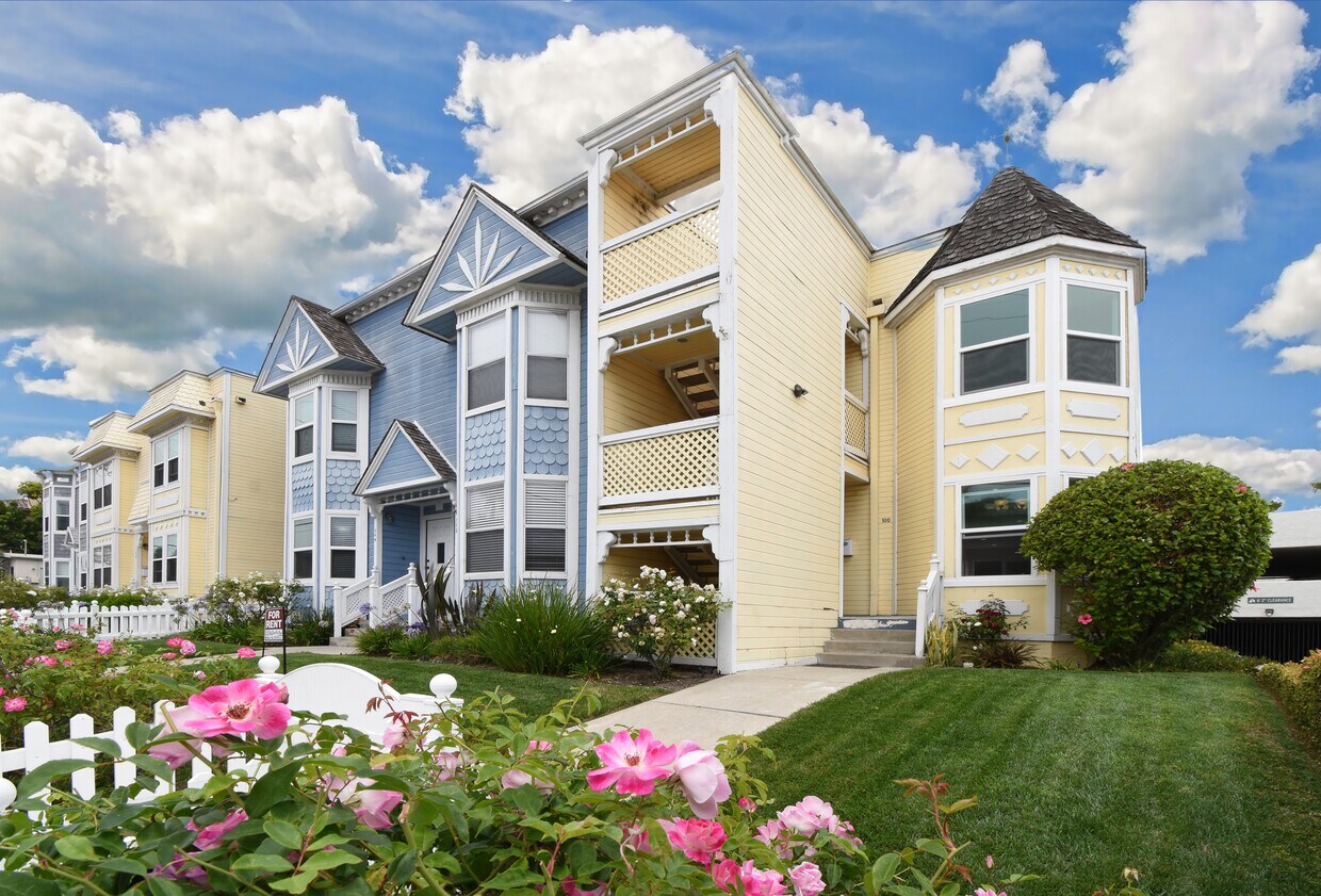 Foto principal - 100 Monterey Blvd