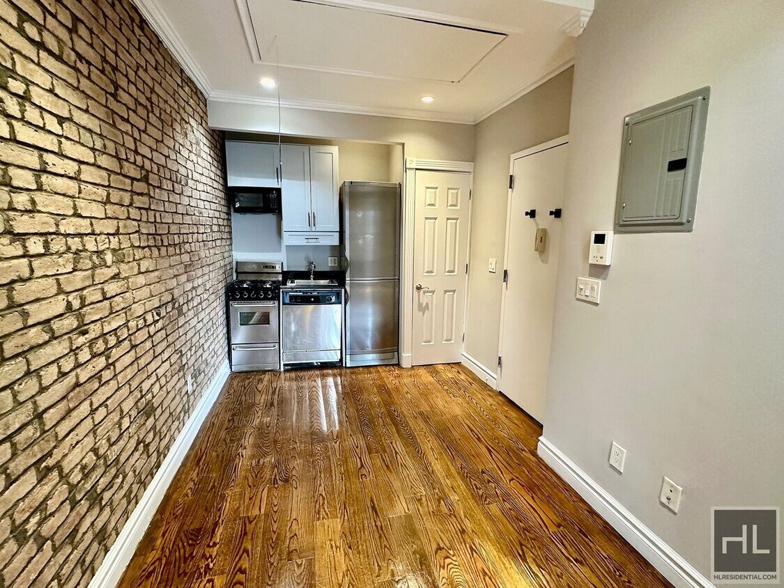 Foto principal - East 5th Street