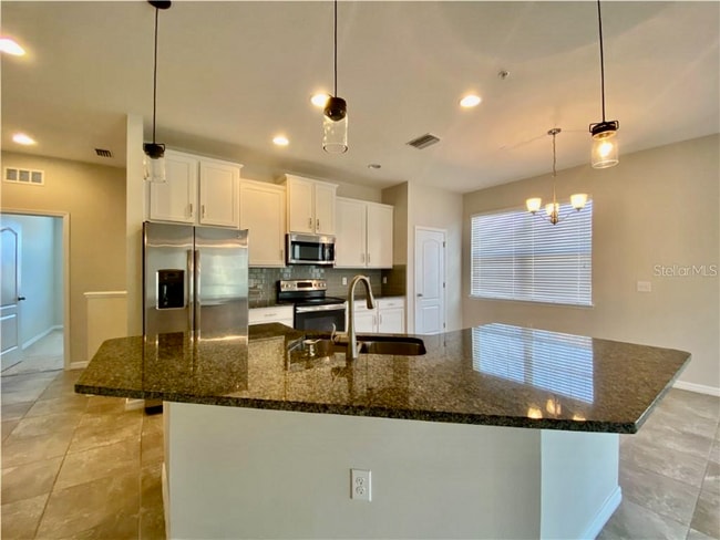 Building Photo - 8220 Enclave Way