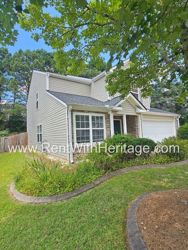 Foto del edificio - Gorgeous 5 bedroom, 2.5 bath / Attention t...