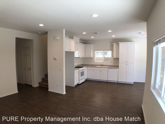Foto del edificio - 3 br, 2.5 bath House - 243 Dun Blazer Way