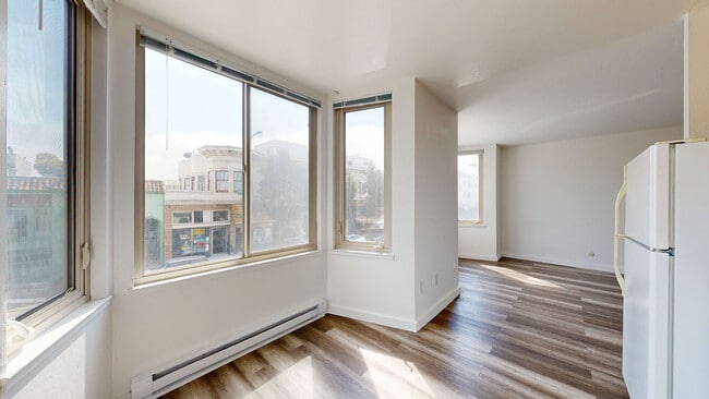 Building Photo - 3770 24th St