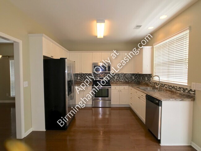 Foto del edificio - 953 Castlemaine Drive