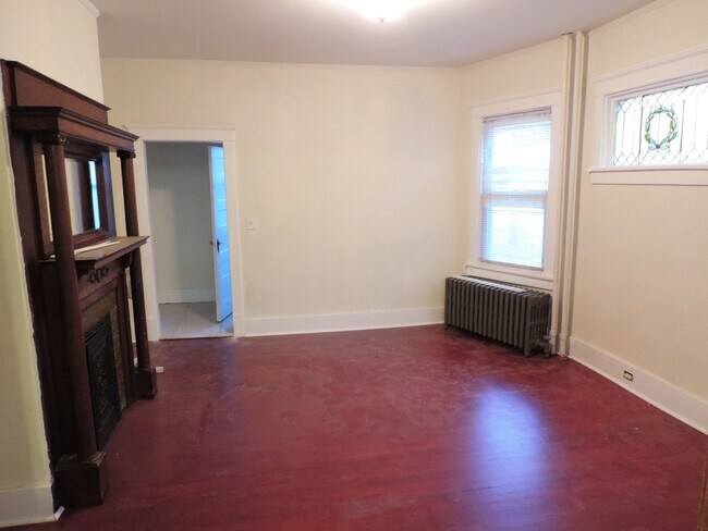 Building Photo - 258 Clinton Ave
