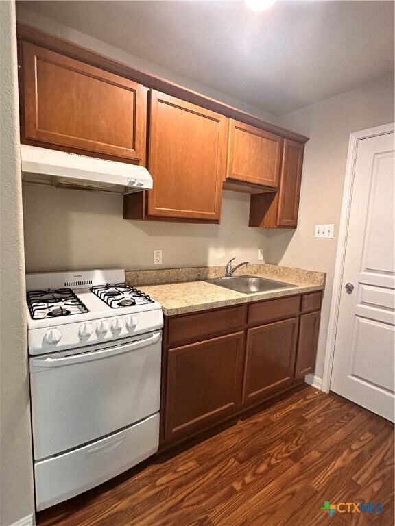 Foto del edificio - 264 Trestle Tree