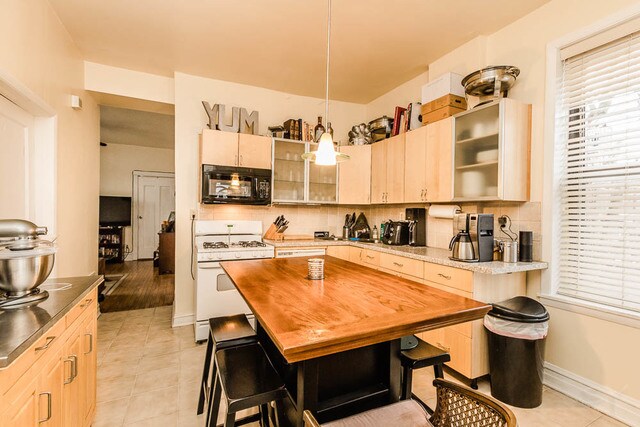 Foto principal - 2511 W Hirsch St