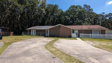 Building Photo - 120 Cherokee Cir