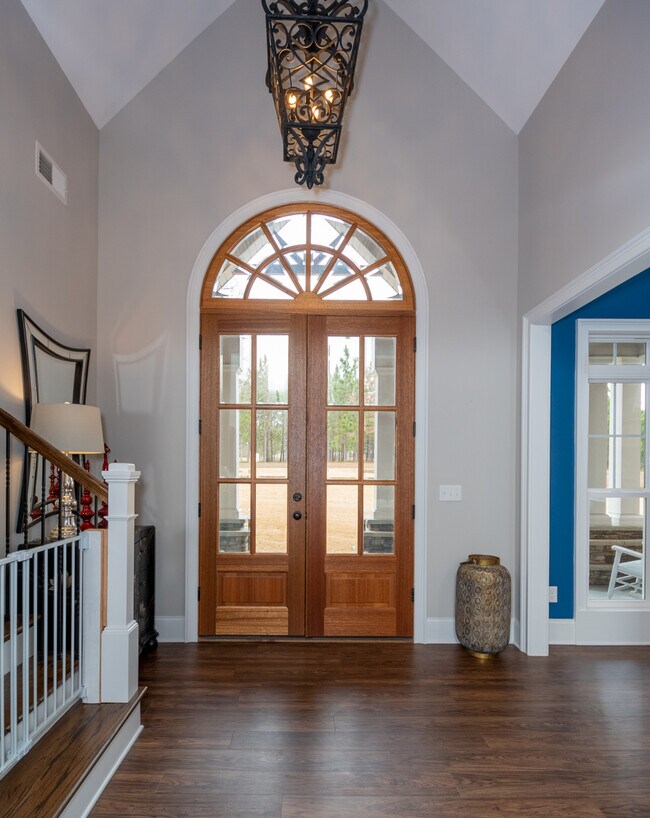 Foto del edificio - 621 Country Creek Ln