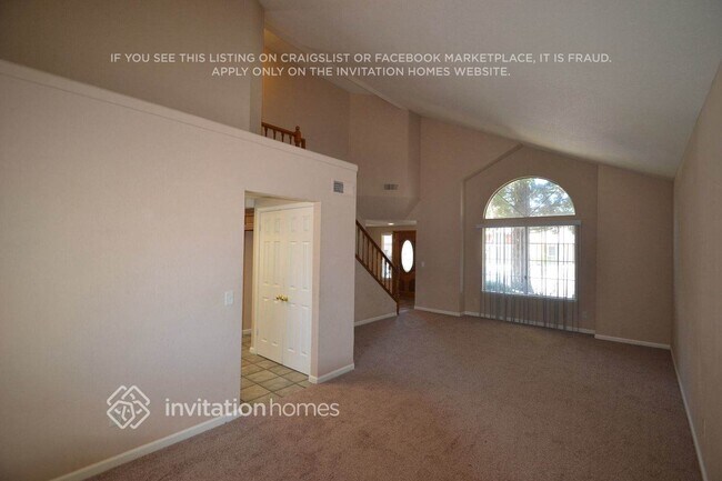 Building Photo - 238 Wren Dr