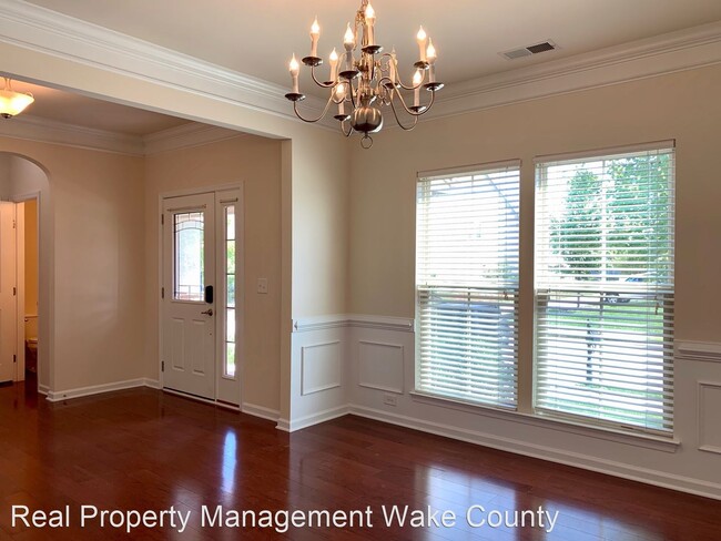 Building Photo - 4 br, 3.5 bath House - 1105 Survada Lane