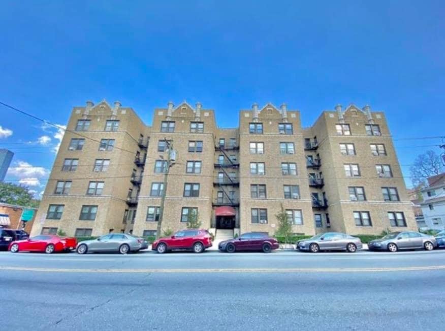 Primary Photo - 2700 John F. Kennedy Blvd