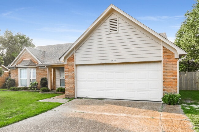 Building Photo - 6926 Dovefield Ln