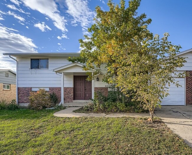 Photo - 16366 W 13th Pl House