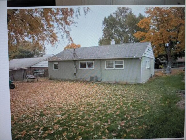 Foto del edificio - Great Clarkston 3 bedroom house