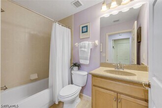 Building Photo - 9525 Ironstone Terrace