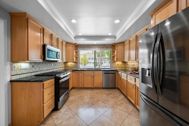 Building Photo - 18 Barlovento Ct
